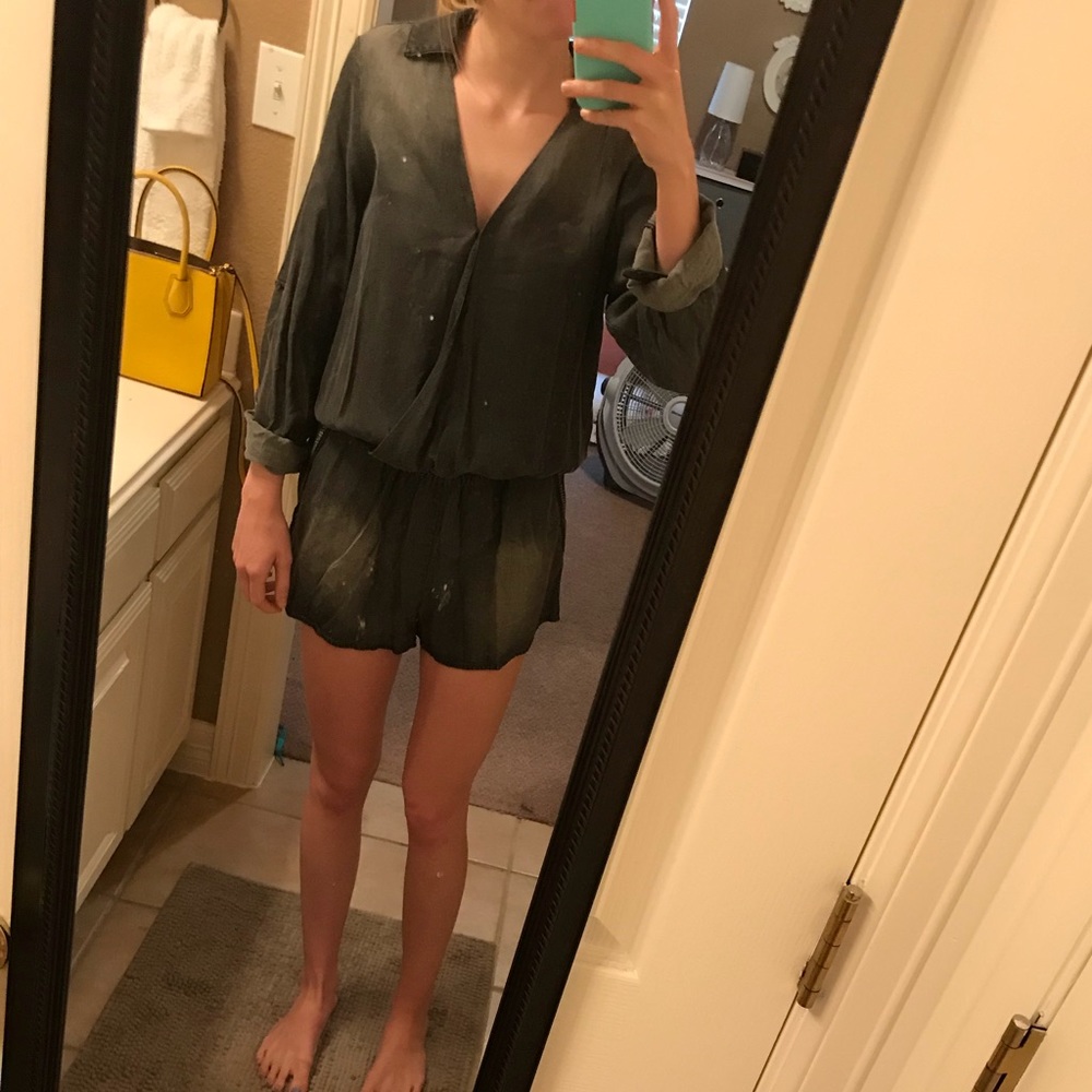 Charcoal/Grey romper, NWT